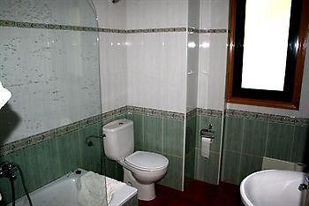 Casona Rural Los Trobos Hotel Villar de Otero Luaran gambar