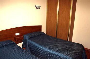 Casona Rural Los Trobos Hotel Villar de Otero Luaran gambar